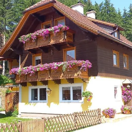 Taurachblick Appartement