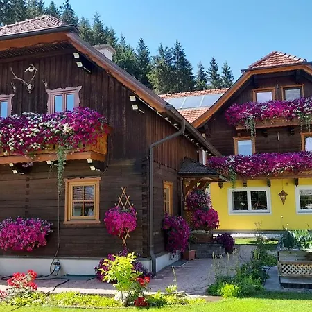 Appartement Taurachblick *